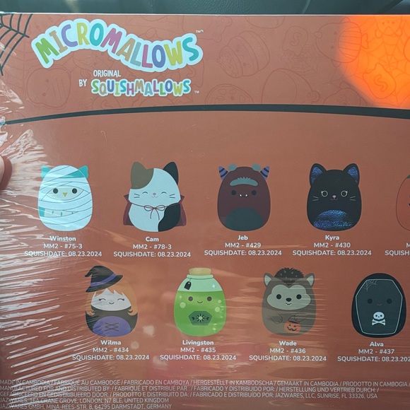 Squishmallows Halloween Countdown Set - Black, White, Brown - Picture 4 of 6